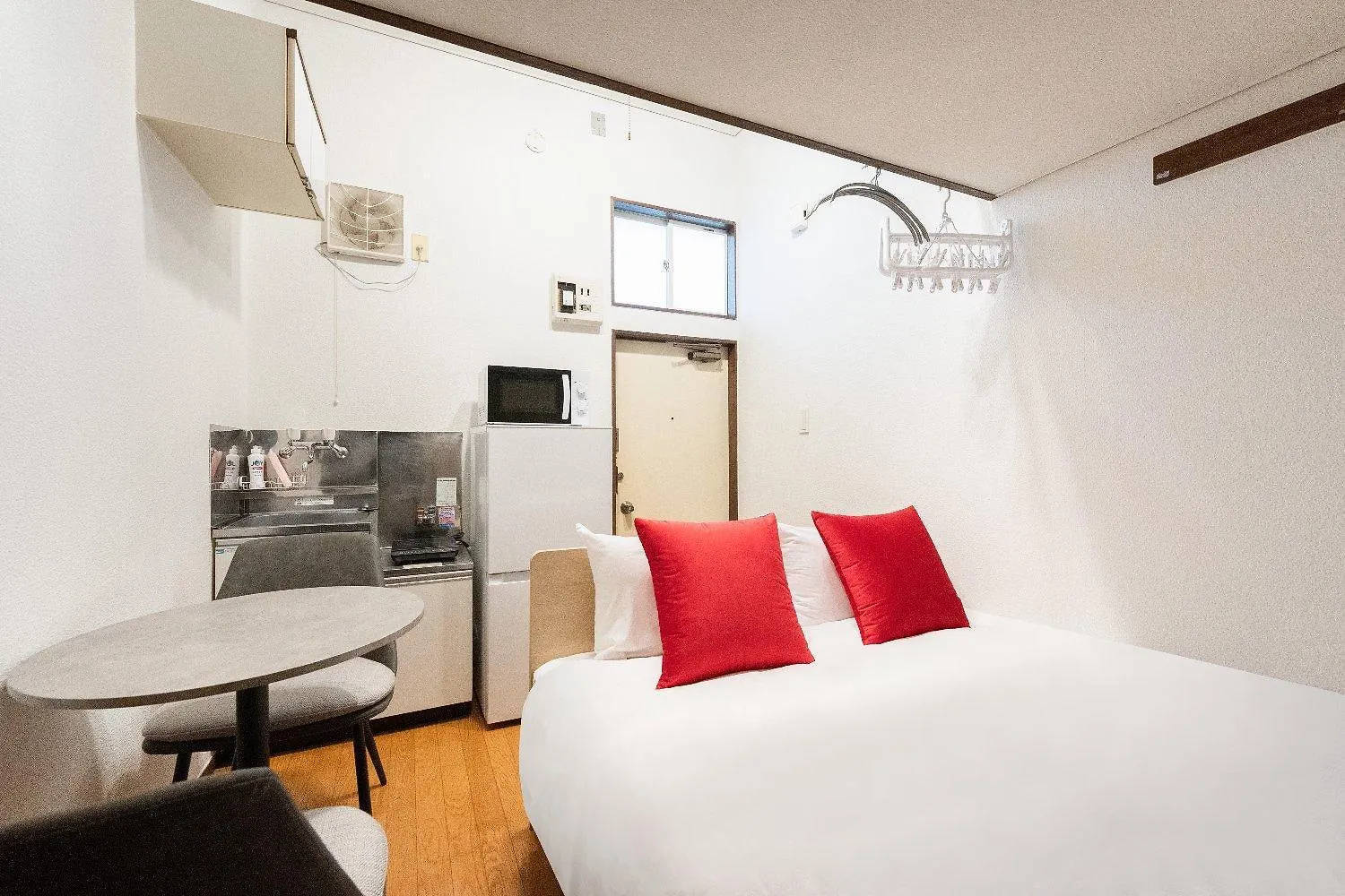 Green Hill Tokyo Apartment